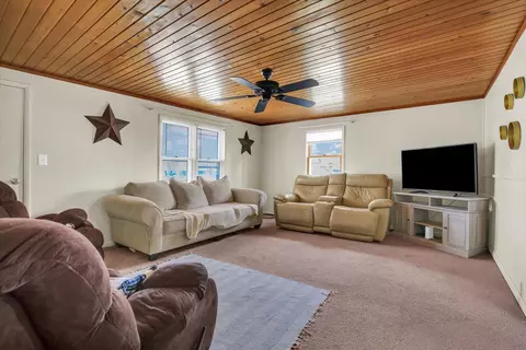 Living - 106 E Harrison St, Catlin, IL 61817 photo 2 of 3