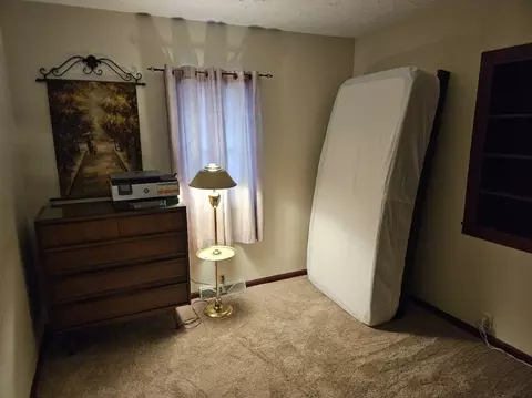Bedroom - 4506 26th Ave, Moline, IL 61265 photo 1 of 3