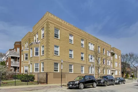 1228 W Sunnyside Ave #3W, Chicago, IL 60640