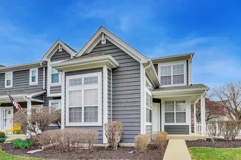 1117 Mckay Cir, Grayslake, IL 60030