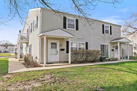 Exterior - Undisclosed, Bartlett, IL 60103 photo 2 of 4