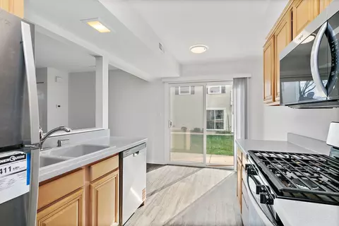 Kitchen - Undisclosed, Bartlett, IL 60103 photo 2 of 3