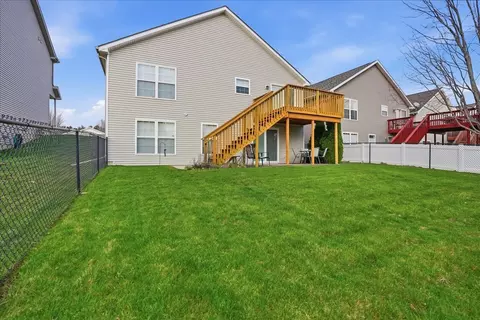 Exterior - 910 Gerike Way, Bloomington, IL 61704 photo 7 of 7