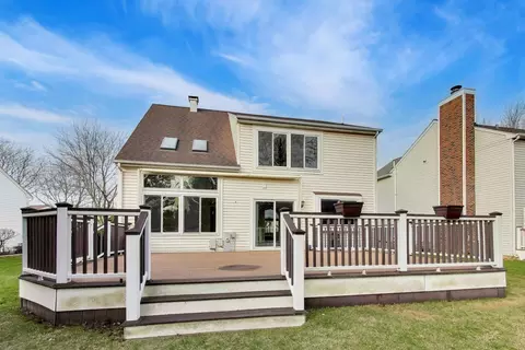 Exterior - 485 Topaz Ln, Bartlett, IL 60103 photo 5 of 6