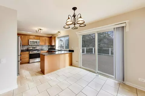 Kitchen - 485 Topaz Ln, Bartlett, IL 60103 photo 1 of 2
