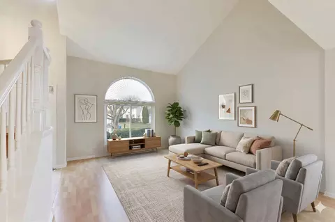 Living - 485 Topaz Ln, Bartlett, IL 60103 photo 1 of 9
