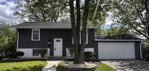 4459 Balmoral Dr, Richton Park, IL 60471