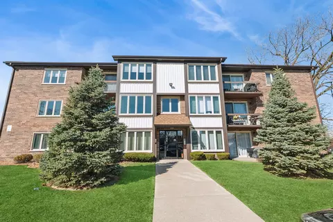 5024 Circle Ct #1002, Crestwood, IL 60418