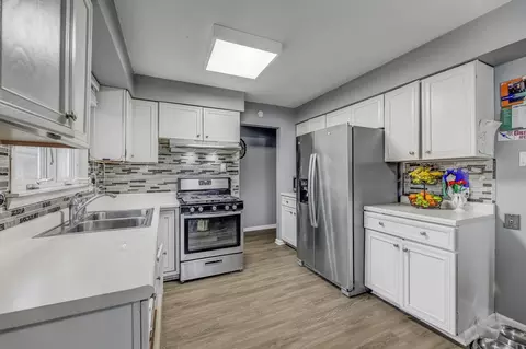Kitchen - 2816 E 127th St, Chicago, IL 60633 photo 2 of 3