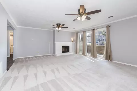 Living - 1111 E Jefferson St #1, Bloomington, IL 61701 photo 1 of 6