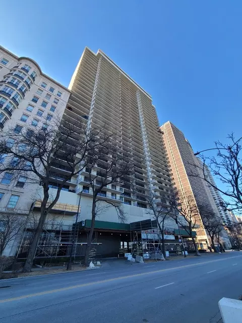 1212 N Lake Shore Dr #20CN, Chicago, IL 60610