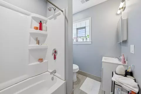 Bath - 4533 Deyo Ave, Brookfield, IL 60513 photo 2 of 2