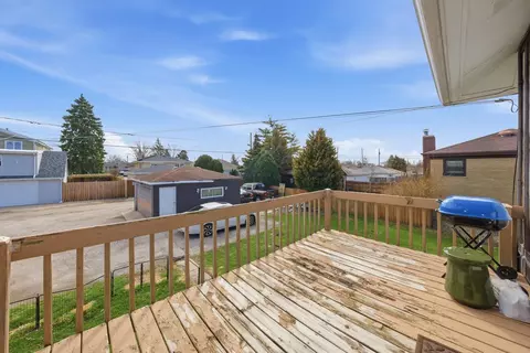 Exterior - 4533 Deyo Ave, Brookfield, IL 60513 photo 3 of 4