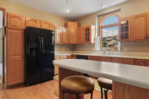 Kitchen - 1 Quail Ct, Downs, IL 61736 photo 2 of 2