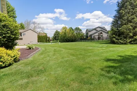 Exterior - 1 Quail Ct, Downs, IL 61736 photo 7 of 8