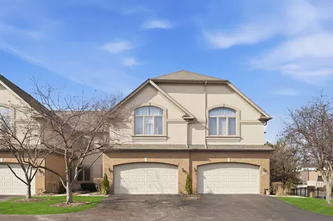 736 N Franklin Ave, Palatine, IL 60067