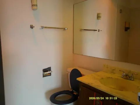5 E Carriageway Dr #210, Hazel Crest, IL 60429 photo 4