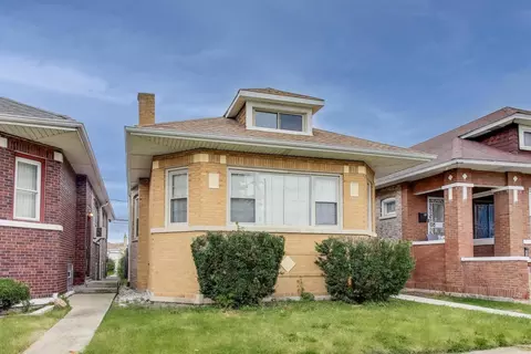 10229 S Calumet Ave, Chicago, IL 60628