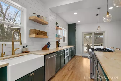 Kitchen - 705 Spring Beach Way, Cary, IL 60013 photo 1 of 3
