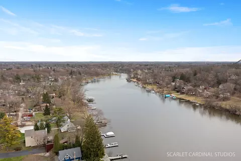 View/Area - 705 Spring Beach Way, Cary, IL 60013 photo 2 of 6