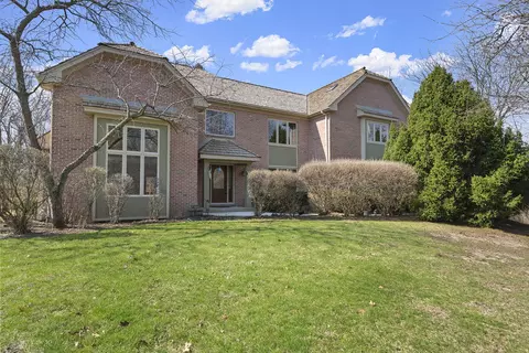 16693 W Cherrywood Ln, Wadsworth, IL 60083