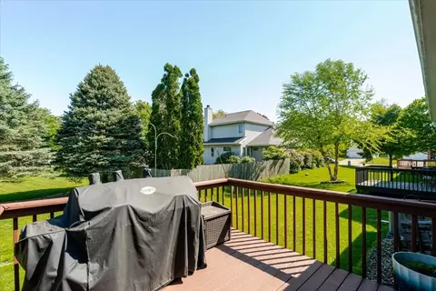 Exterior - 107 N Blair Dr #3, Normal, IL 61761 photo 3 of 10