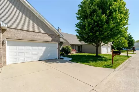 Exterior - 107 N Blair Dr #3, Normal, IL 61761 photo 10 of 10