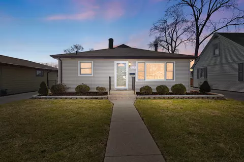 7331 W 114th Pl, Worth, IL 60482