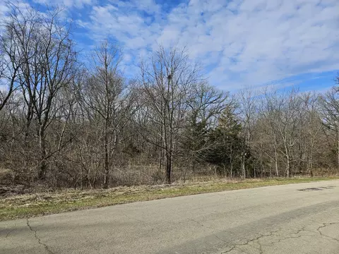 2616 N 3689th Rd, Sheridan, IL 60551