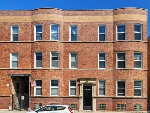 2778 W Francis Pl #G1, Chicago, IL 60647