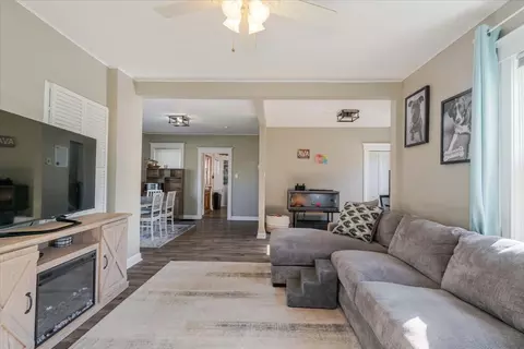 502 W Cruger Ave, Eureka, IL 61530 photo 13