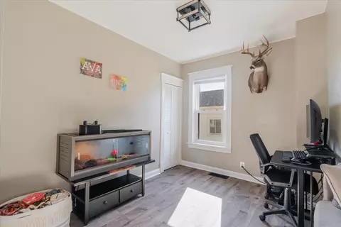 502 W Cruger Ave, Eureka, IL 61530 photo 9