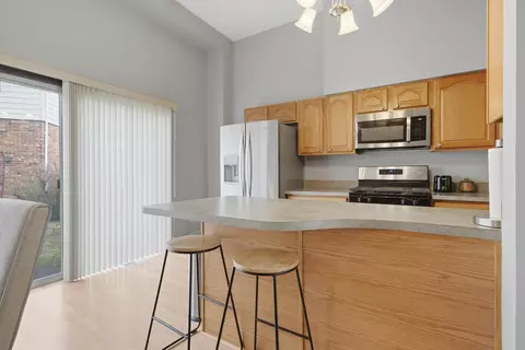 8820 Plainfield Rd, Brookfield, IL 60513 photo 15