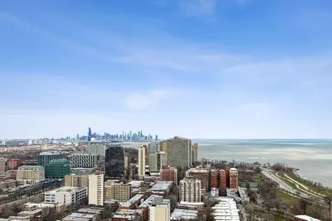 Undisclosed, Chicago, IL 60637 photo 18