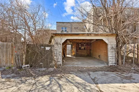 Exterior - 7241 S Yale Ave, Chicago, IL 60621 photo 3 of 3