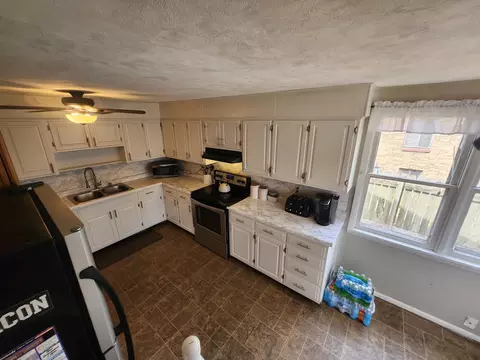 Kitchen - 710 N Maple St, Sparta, IL 62286 photo 1 of 4