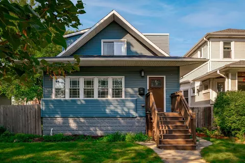 803 S Maple Ave, Oak Park, IL 60304
