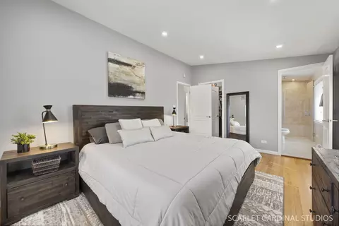 Bedroom - 1003 E Alder Ln, Mount Prospect, IL 60056 photo 2 of 4