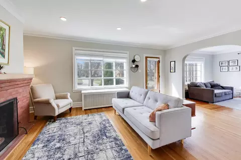 Living - 283 Bartram Rd, Riverside, IL 60546 photo 2 of 4