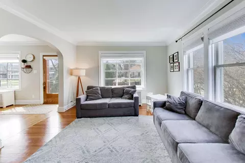 Living - 283 Bartram Rd, Riverside, IL 60546 photo 4 of 4