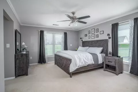 Other - 76 Parkview Dr, Eldridge, IA 52748 photo 5 of 8