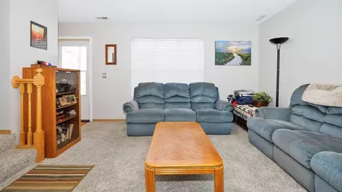 23 Fetzer Ct #2, Bloomington, IL 61704 photo 4