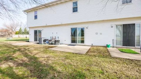 23 Fetzer Ct #2, Bloomington, IL 61704 photo 21