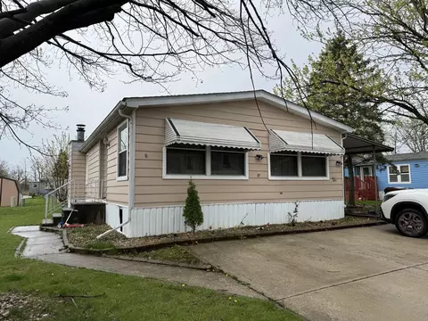 86 Candlegate Cir, Matteson, IL 60443