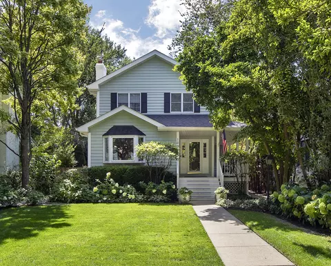 1092 Ash St, Winnetka, IL 60093