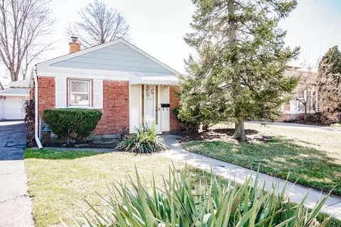 9625 Richard Ave, Franklin Park, IL 60131