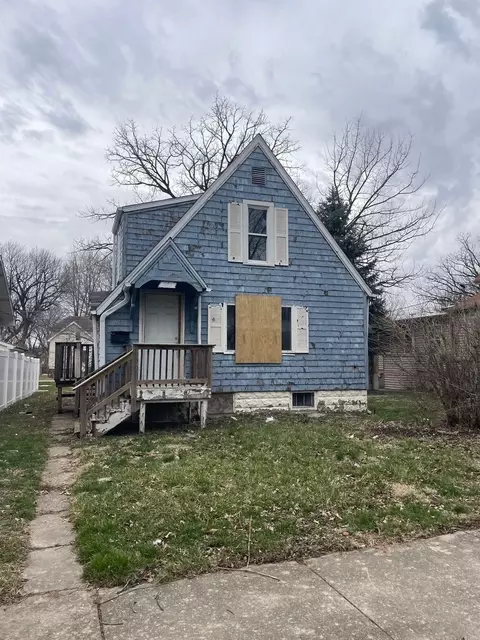 261 N 6th Ave, Kankakee, IL 60901