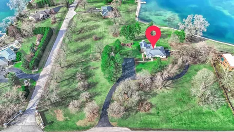 View/Area - 512 Bay Rd, Mchenry, IL 60051 photo 4 of 4