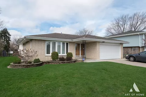 10614 S 84th Ave, Palos Hills, IL 60465