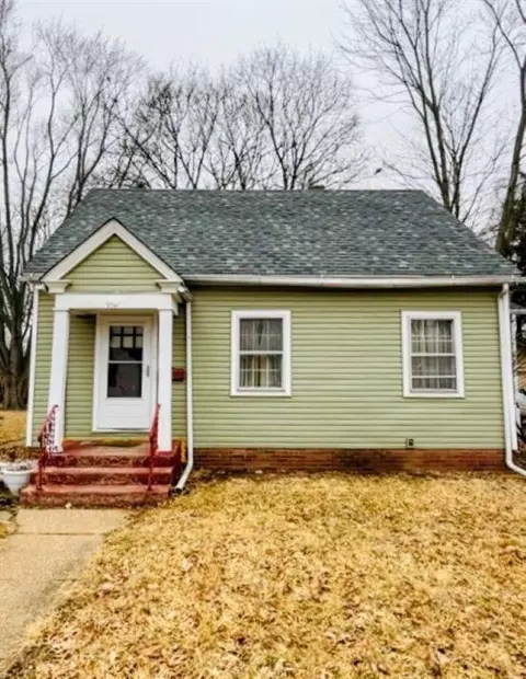 2018 Bruner St, Rockford, IL 61101